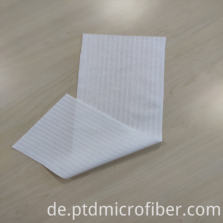 Disposable microfiber mop cloth